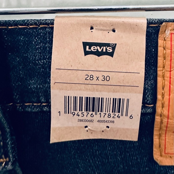 Levi's 512 Slim Taper Men's Jeans - Available Sizes 28x30, 33x32 Dk Blue - Picture 9 of 9